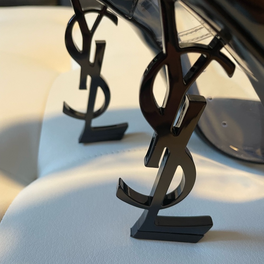 Sold Yves Saint Laurent Opyum Pointed Toe Logo Heel Pumps - Picture 10 of 10